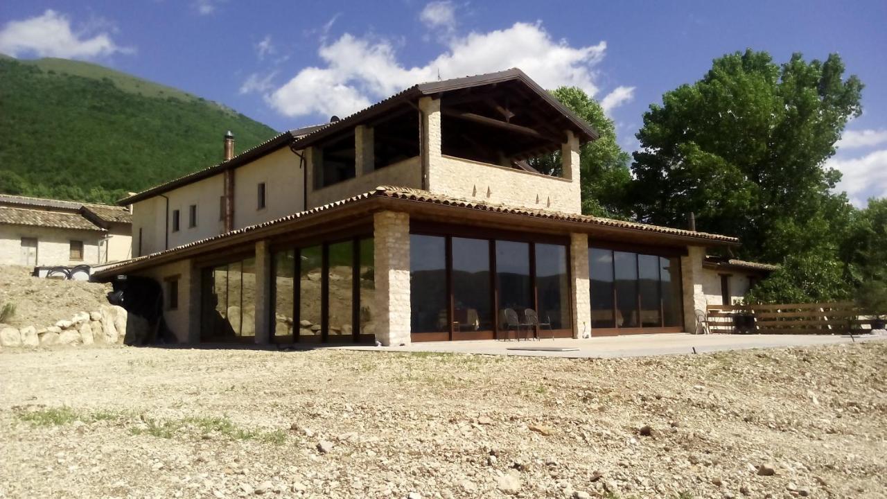 Agriturismo Il Casale Degli Amici Norcia Exterior photo